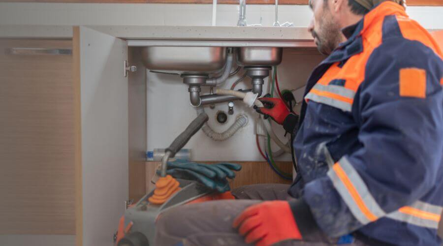 Professional slab leak plumber services in Goodrich, TX